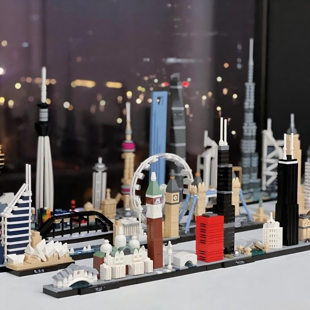 Dreizehn Sets Stadtmodelle 210 – Model Kit Lego Bewertung und Preis