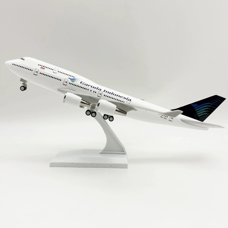 1/250 Maßstab 30cm 747 Flugzeu – Model Kit Indonesia Bewertung und Preis