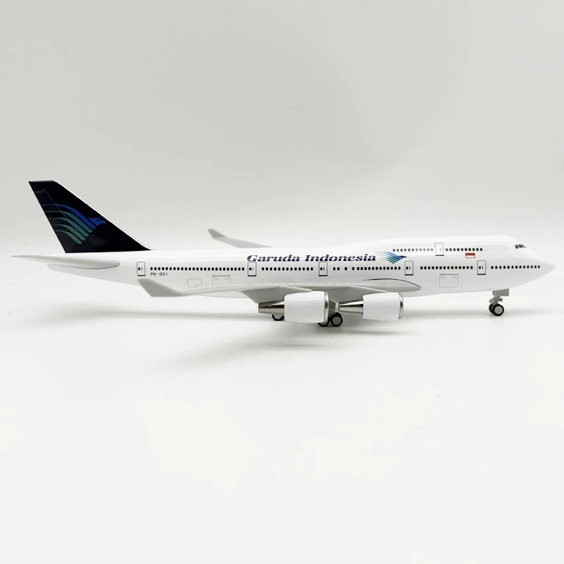 1/250 Maßstab 30cm 747 Flugzeu – Model Kit Indonesia Bewertung und Preis