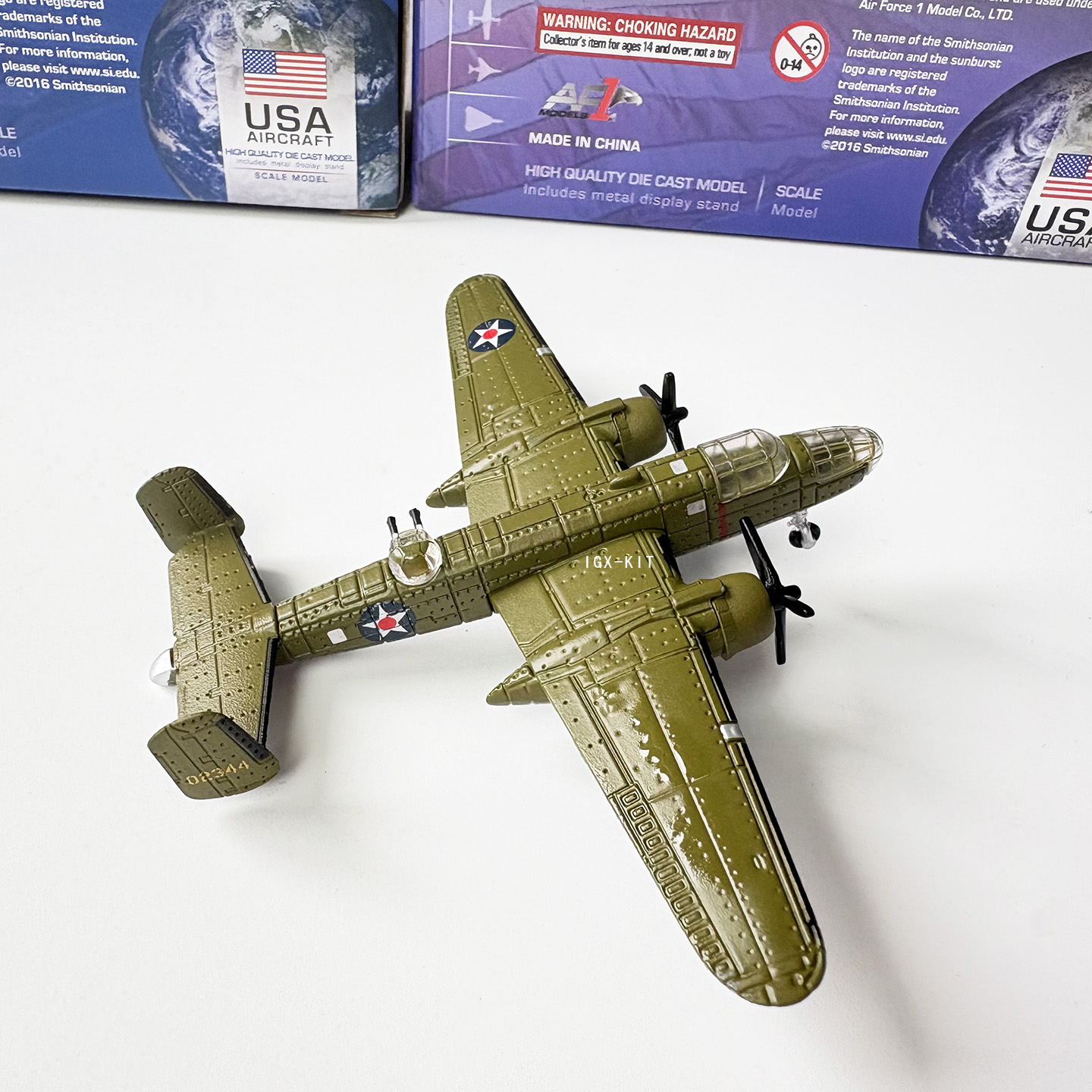 1/200 Maßstab WWII U.S. B-25 M – Model Kit Aircraft Bewertung und Preis