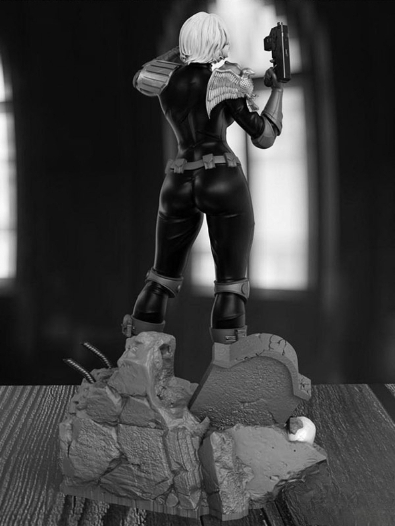 Cassandra Anderson Resin-Figur – Model Kit Judge Bewertung und Preis