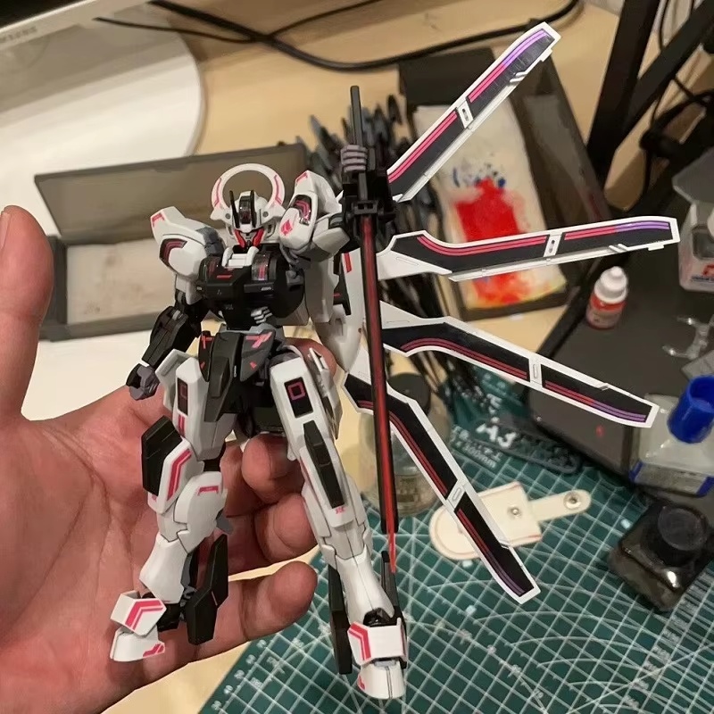 HG 1/144 Schwarzette Die Hexe  – Model Kit Mecha Girl Bewertung und Preis